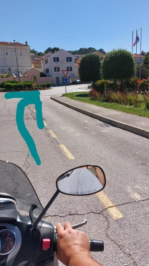 Apartman Kristina And Free Parking Mali Lošinj Eksteriør billede