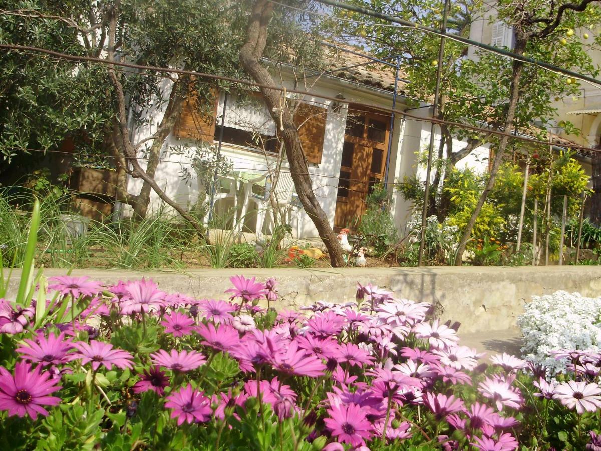 Apartman Kristina And Free Parking Mali Lošinj Eksteriør billede